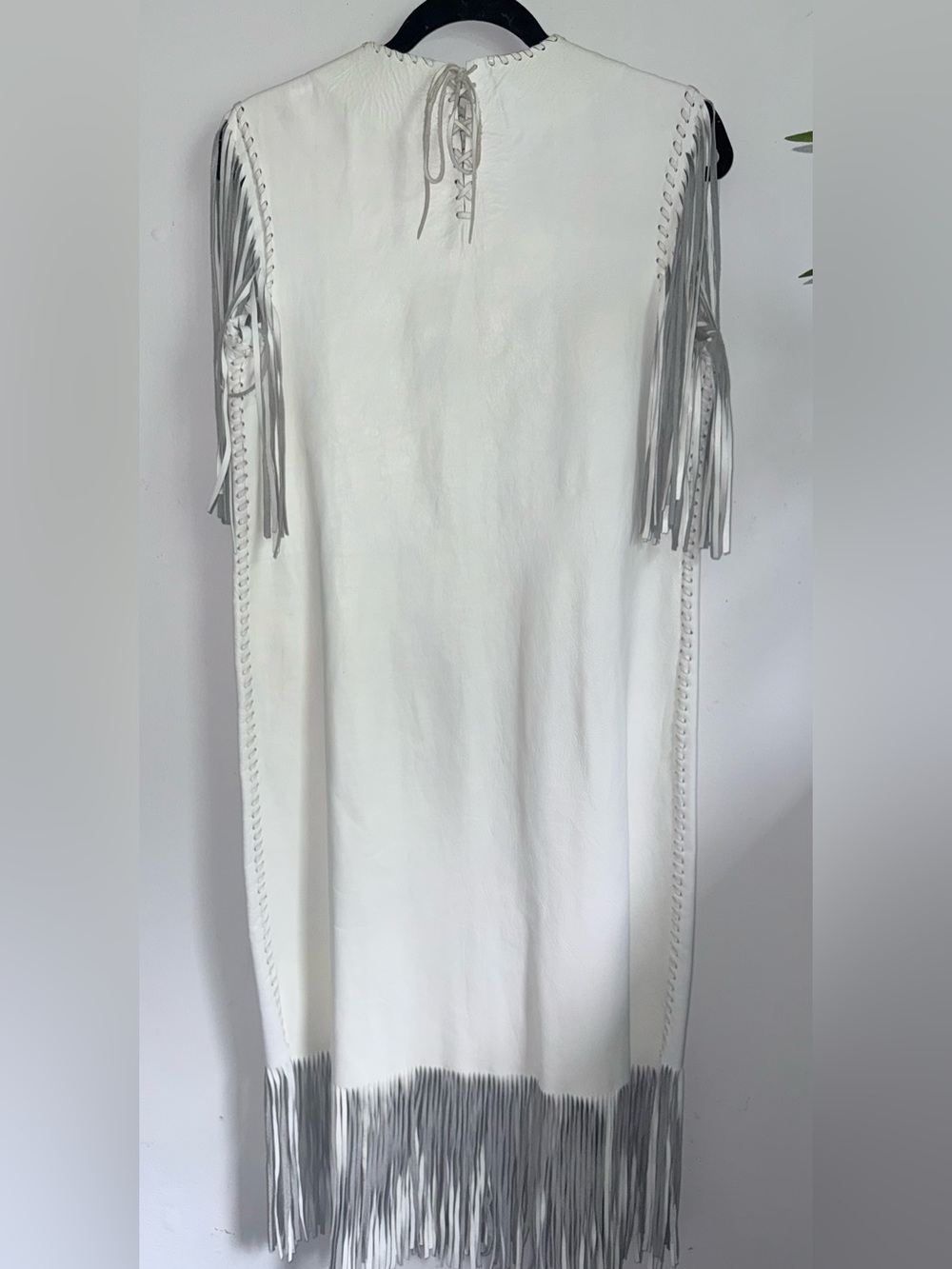 White Fringe Leather Dress with Floral Beadwork Size 10 Native - Picture 7 of 12